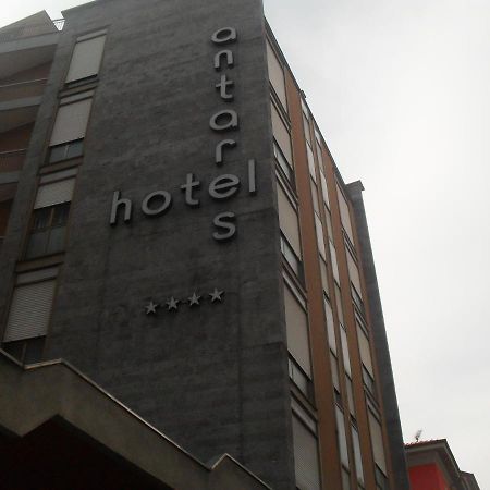 Hotel Antares Арона Экстерьер фото