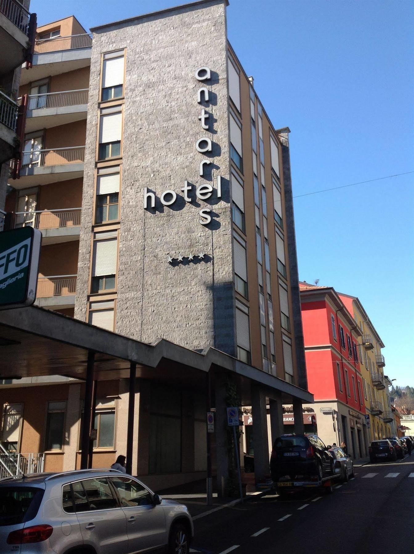 Hotel Antares Арона Экстерьер фото